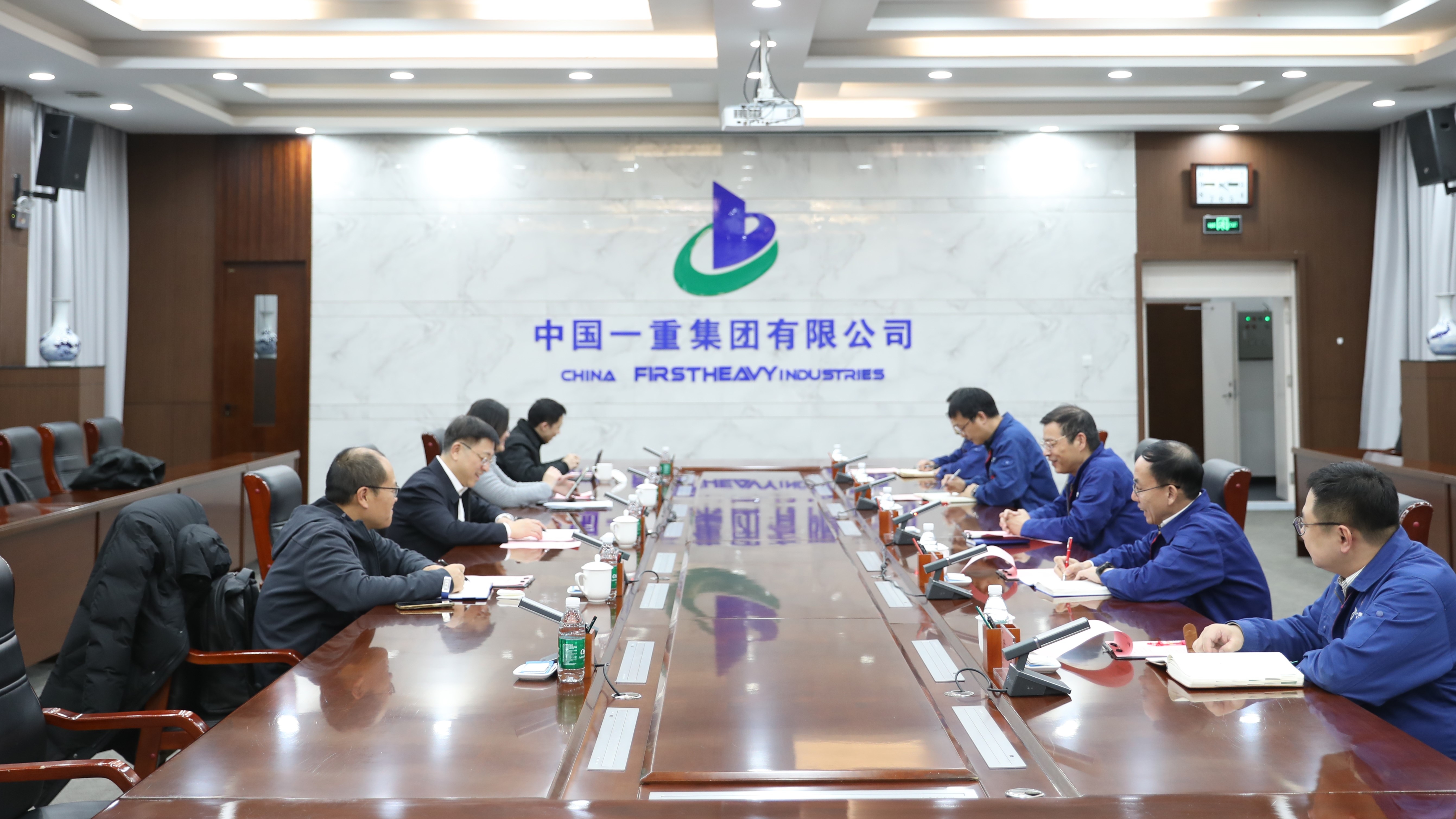 郭祥玉总经理调研中国一重和通用技术齐二机床