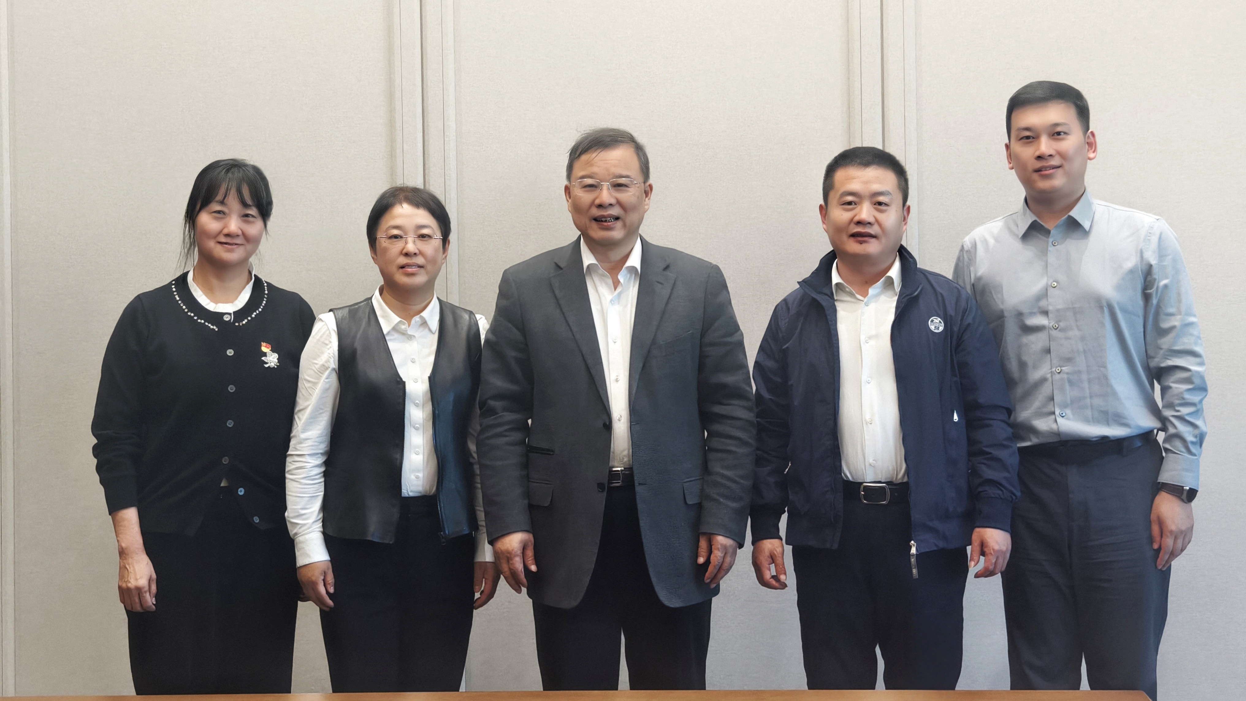 奚正平书记主持召开首次“书记接待日”活动